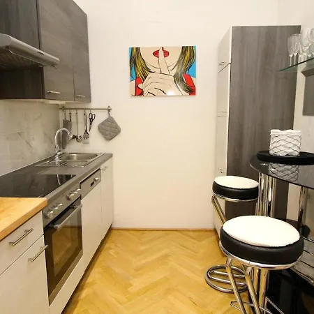 Ferienwohnung Urban-Loritz Vienna Exterior photo